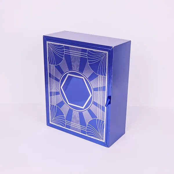 चुम्बकीय उपहार बक्सहरू